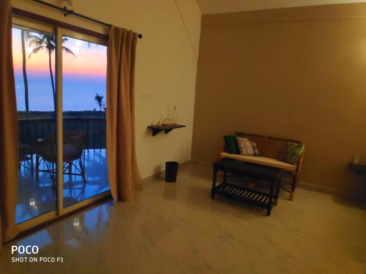 Hôtel Pura Vida Varkala Extérieur photo