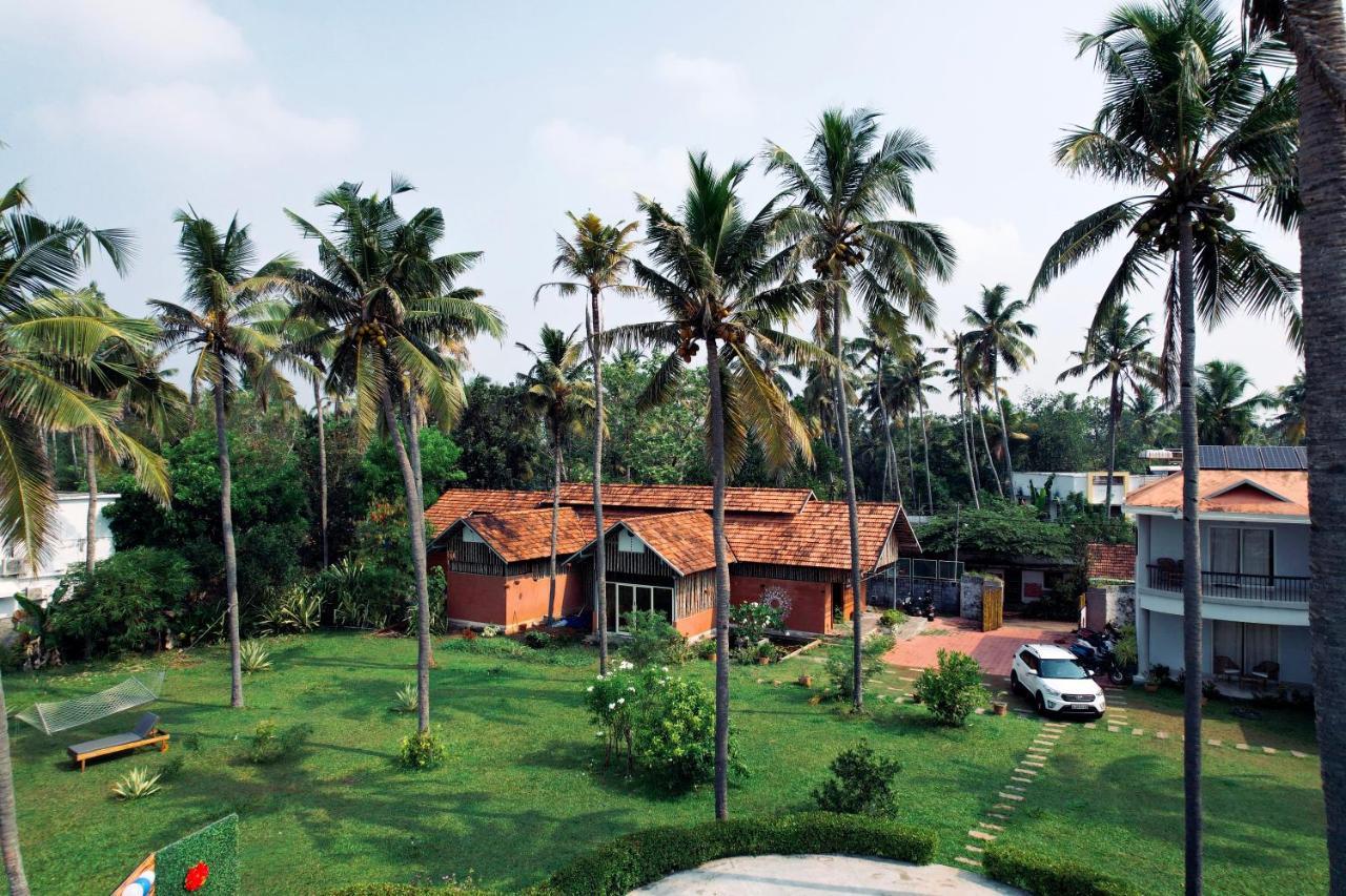 Hôtel Pura Vida Varkala Extérieur photo