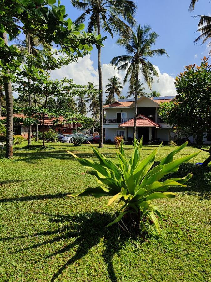 Hôtel Pura Vida Varkala Extérieur photo