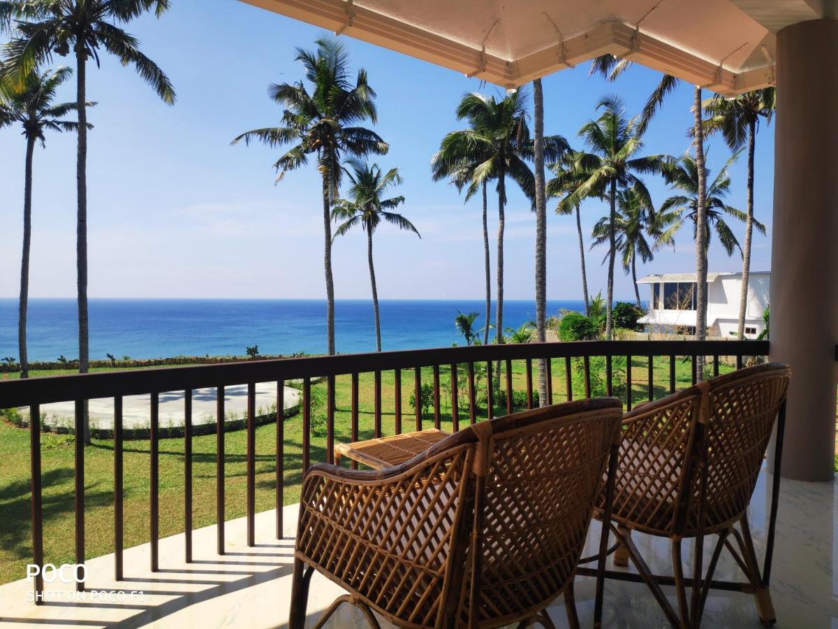 Hôtel Pura Vida Varkala Extérieur photo