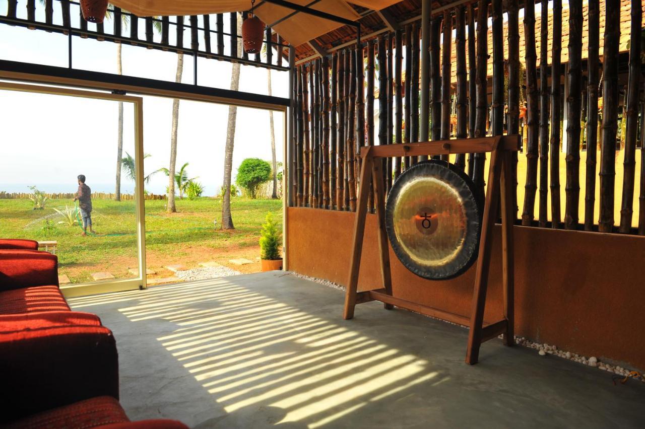 Hôtel Pura Vida Varkala Extérieur photo
