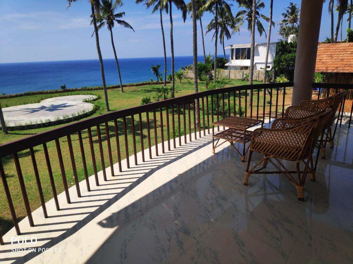 Hôtel Pura Vida Varkala Extérieur photo